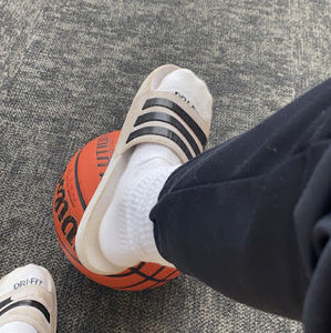 Meet your Posher, Max